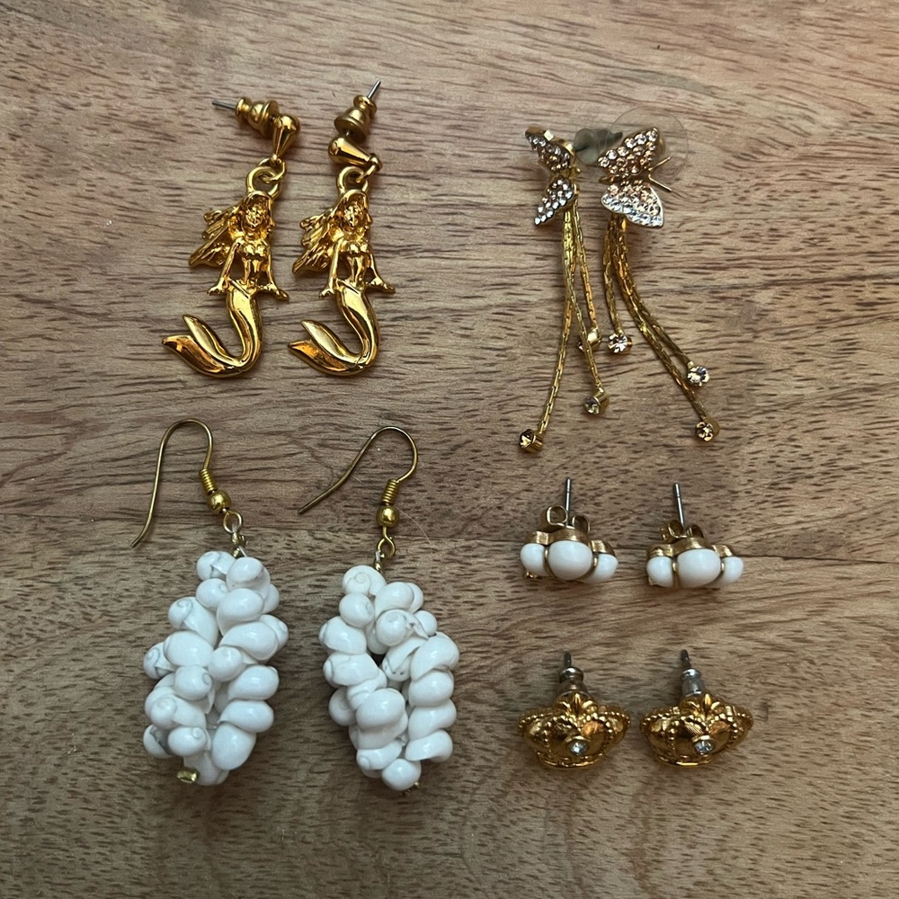 Lot of 5 Gold Tone Earrings